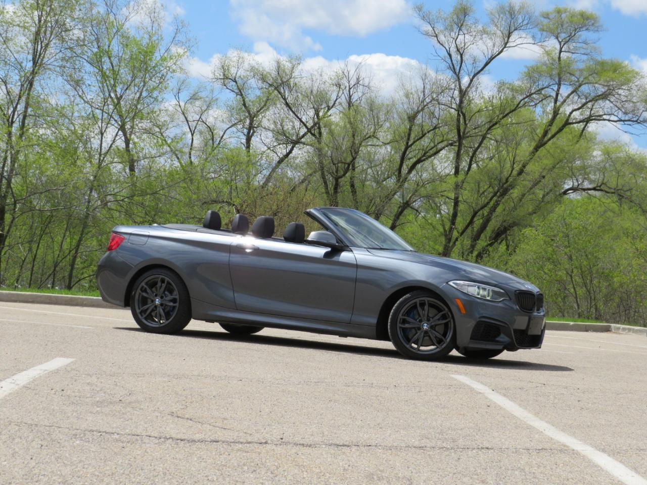 BMW 2-Series M235i xDrive Convertible 2016