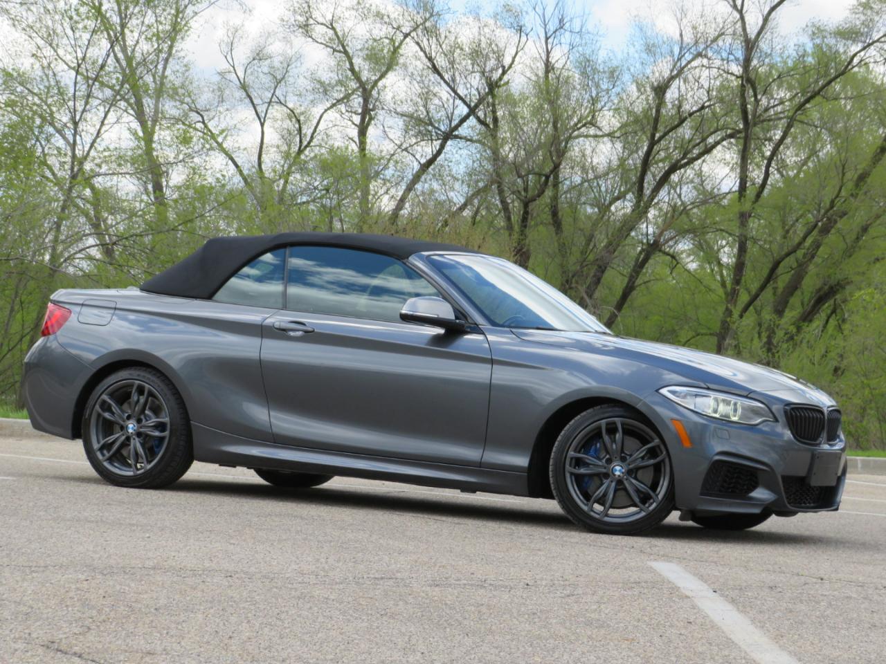 BMW 2-Series M235i xDrive Convertible 2016