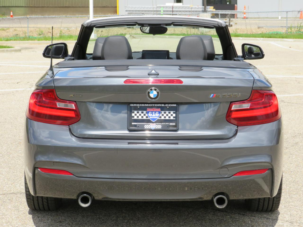 BMW 2-Series M235i xDrive Convertible 2016