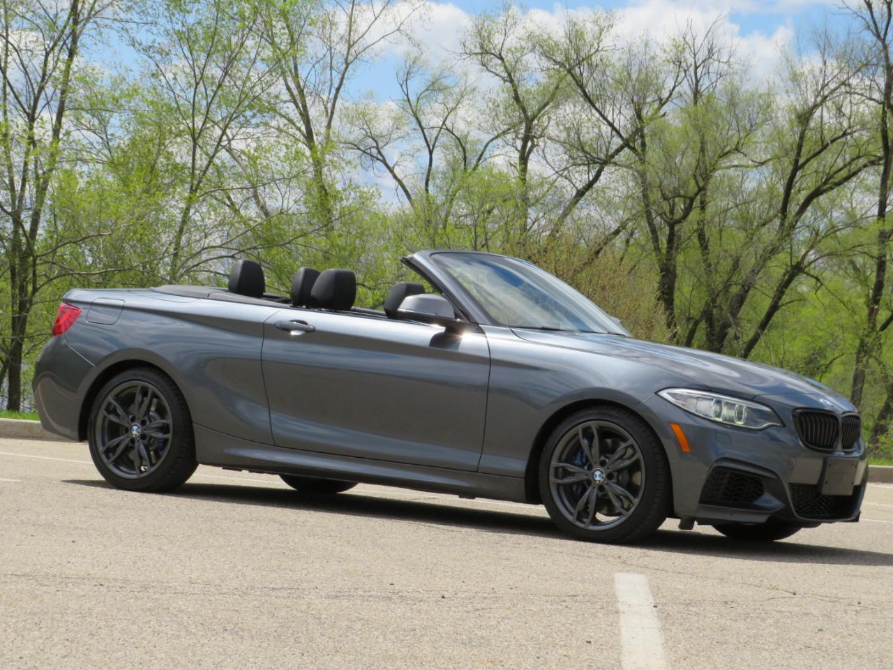 BMW 2-Series M235i xDrive Convertible 2016