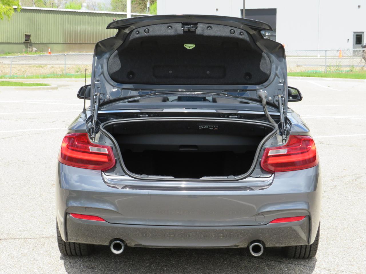 BMW 2-Series M235i xDrive Convertible 2016