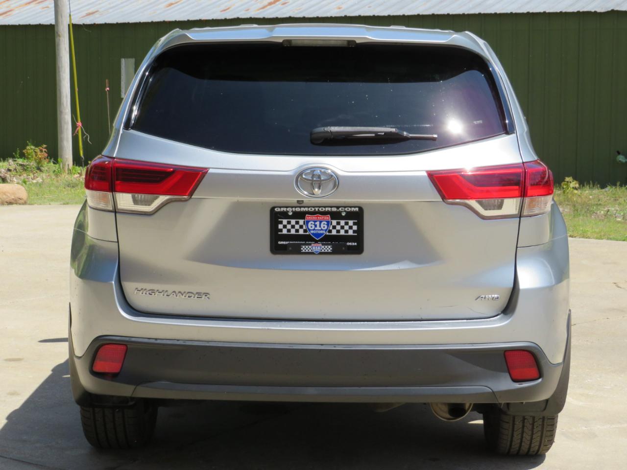 Toyota Highlander LE Plus AWD V6 2018