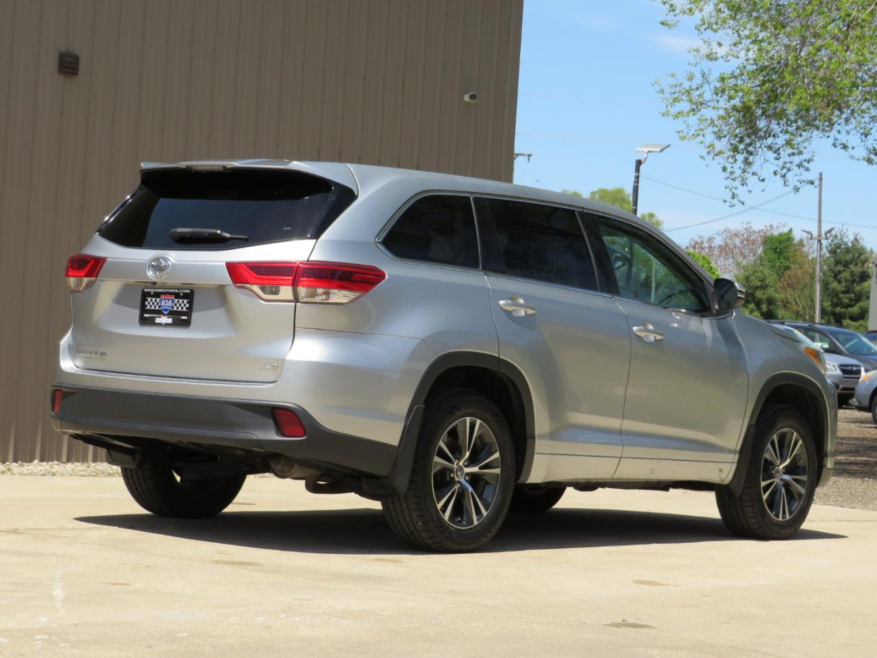 Toyota Highlander LE Plus AWD V6 2018