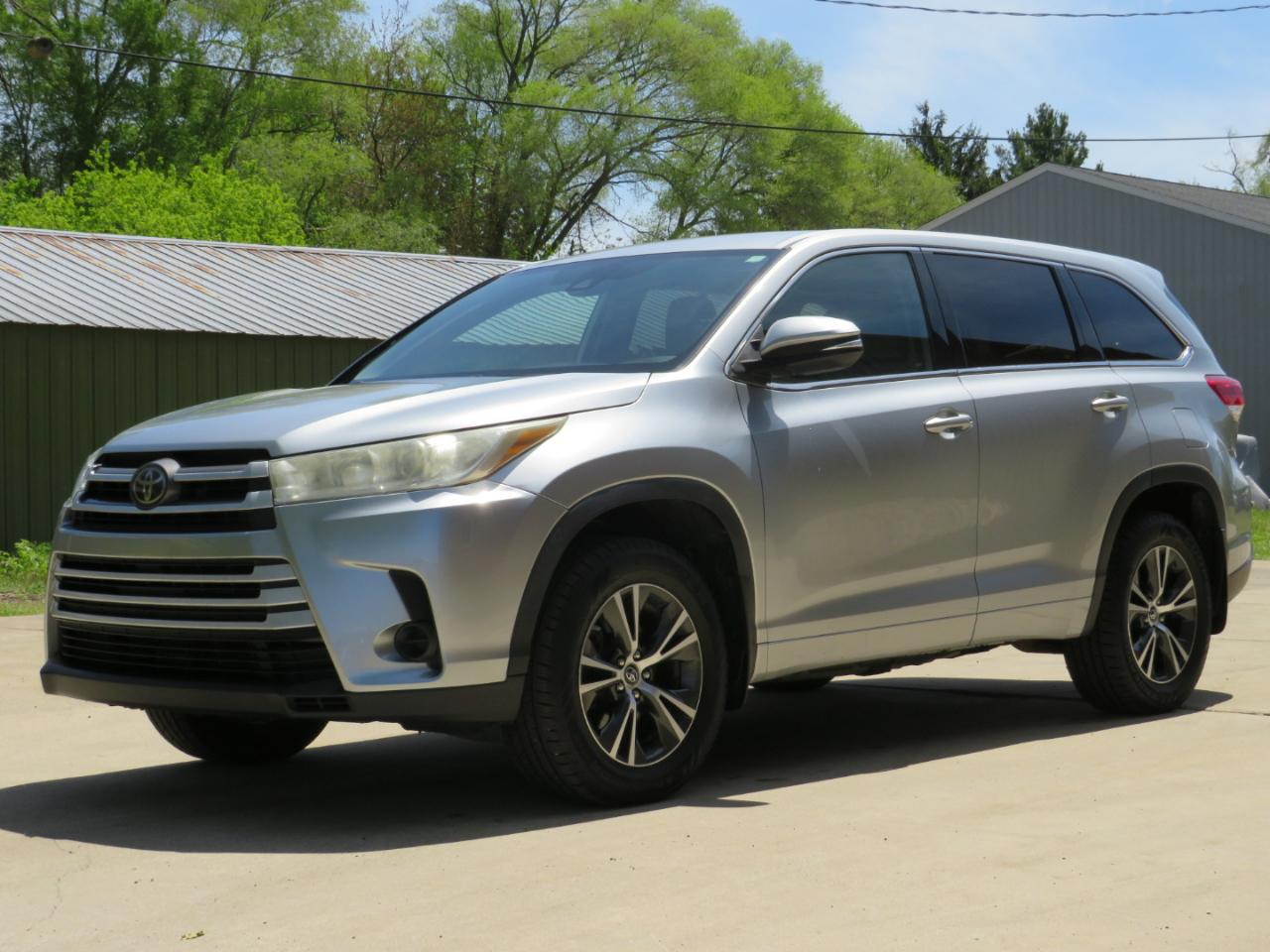 Toyota Highlander LE Plus AWD V6 2018