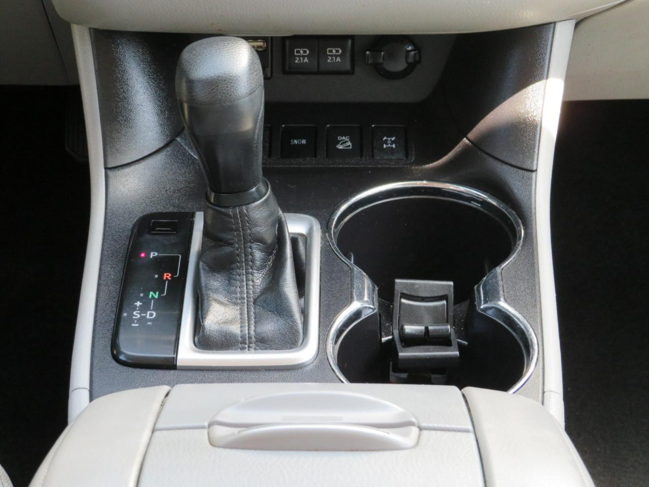 Toyota Highlander LE Plus AWD V6 2018