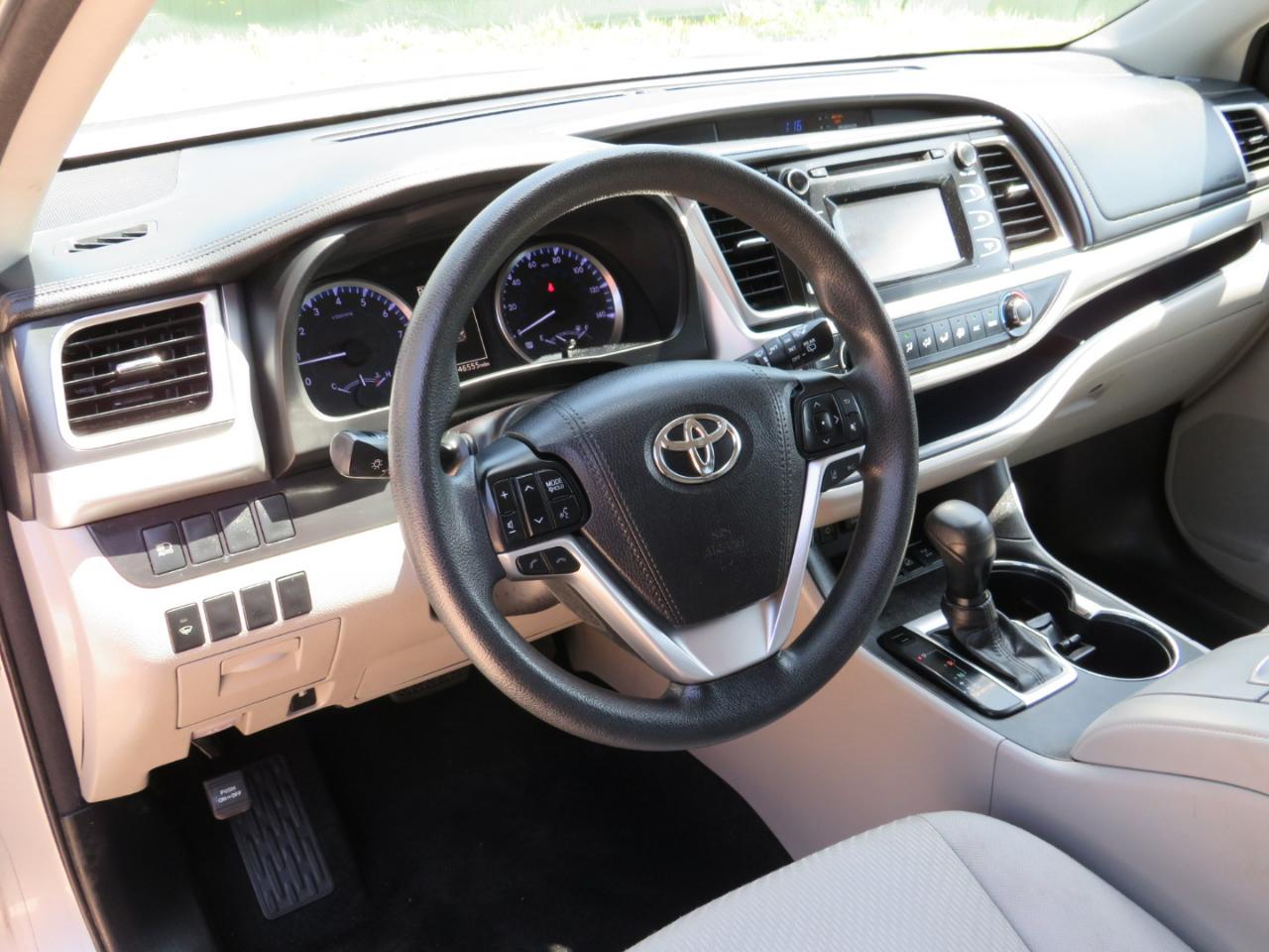 Toyota Highlander LE Plus AWD V6 2018
