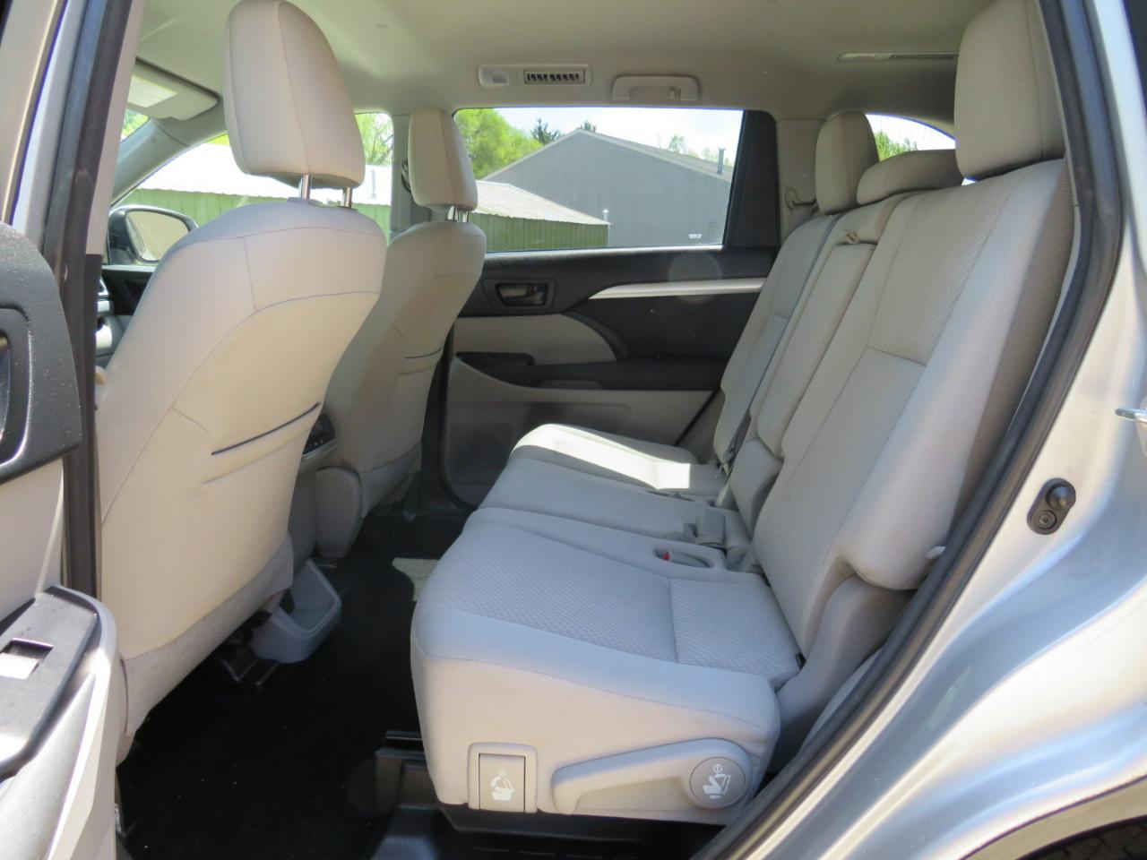 Toyota Highlander LE Plus AWD V6 2018