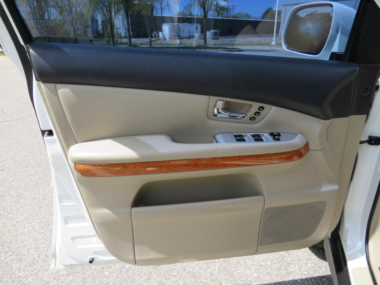 Lexus RX 400h FWD 2006