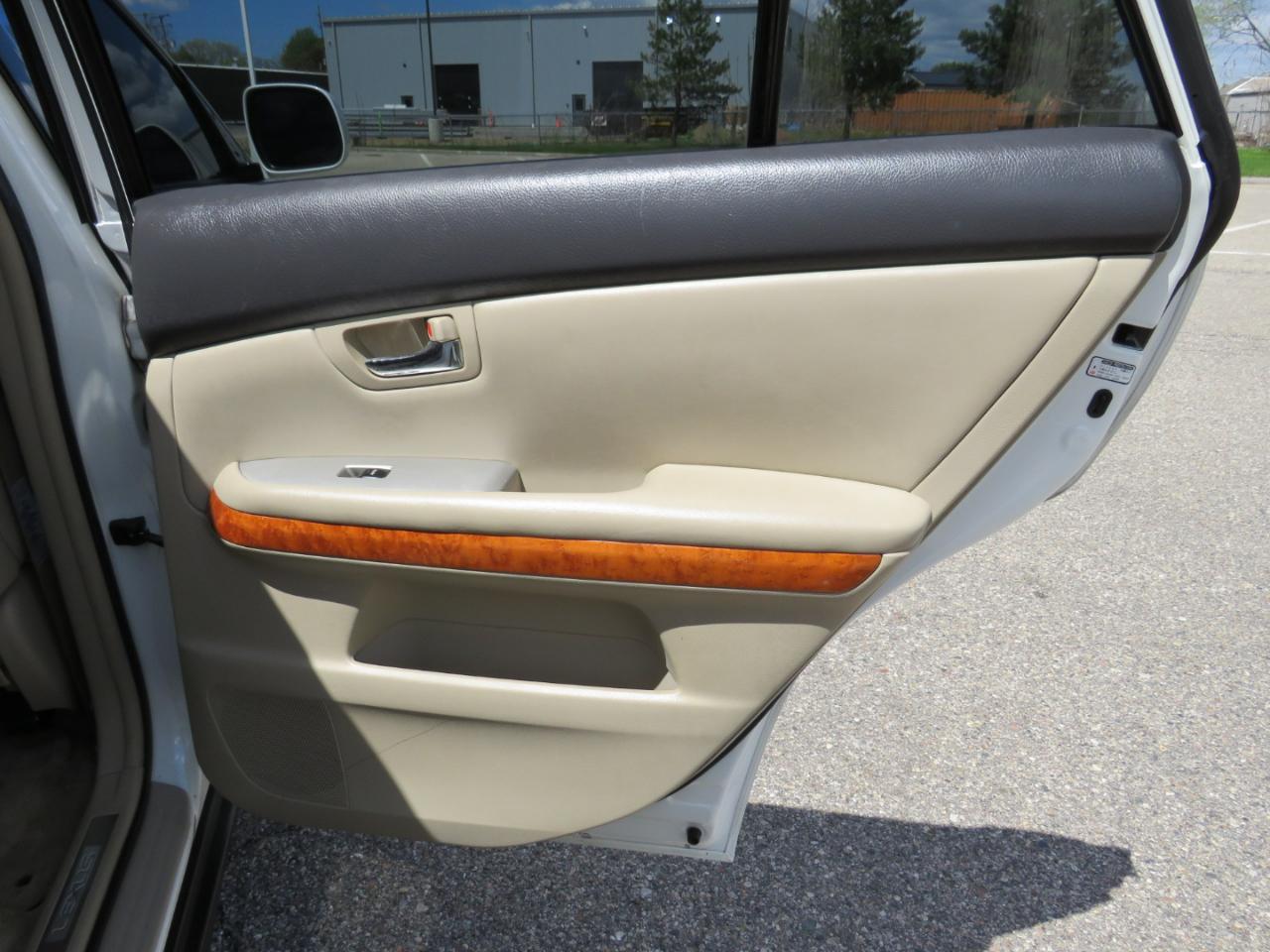 Lexus RX 400h FWD 2006