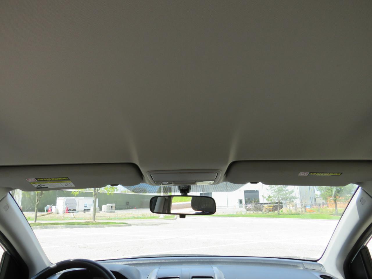 Honda CR-V LX 4WD 5-Speed AT 2009