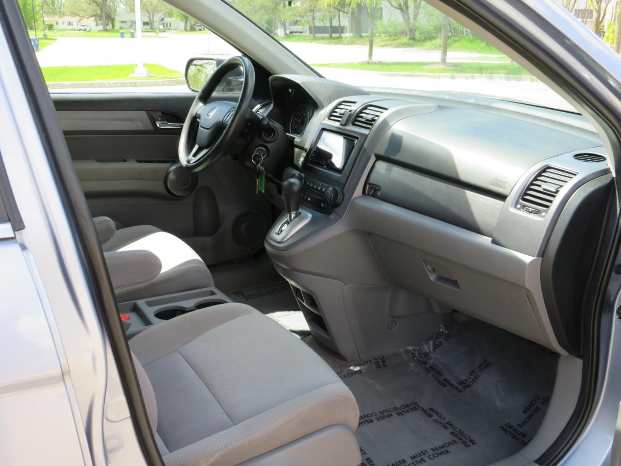 Honda CR-V LX 4WD 5-Speed AT 2009