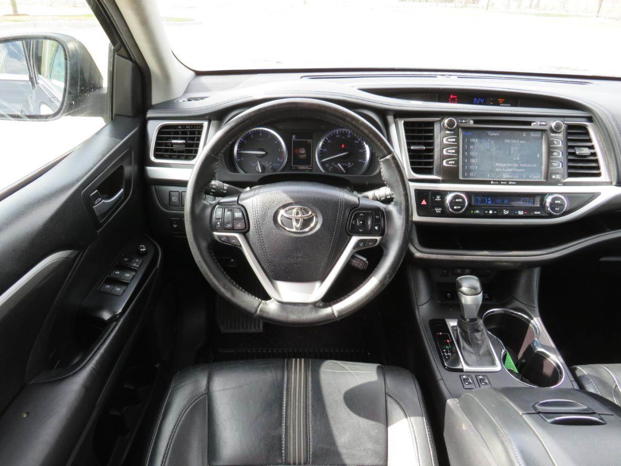 Toyota Highlander SE AWD V6 2018