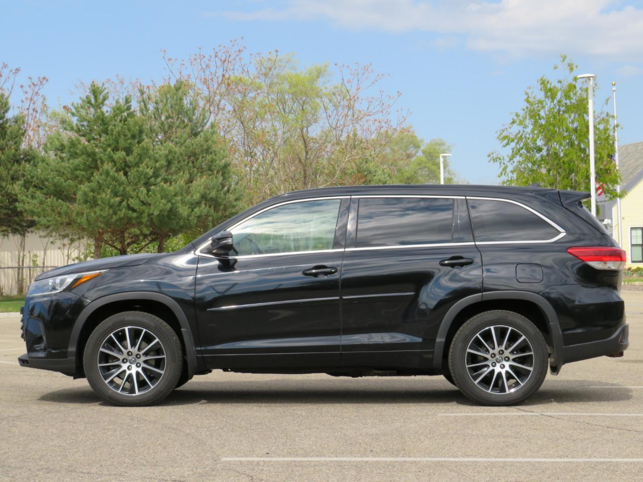 Toyota Highlander SE AWD V6 2018