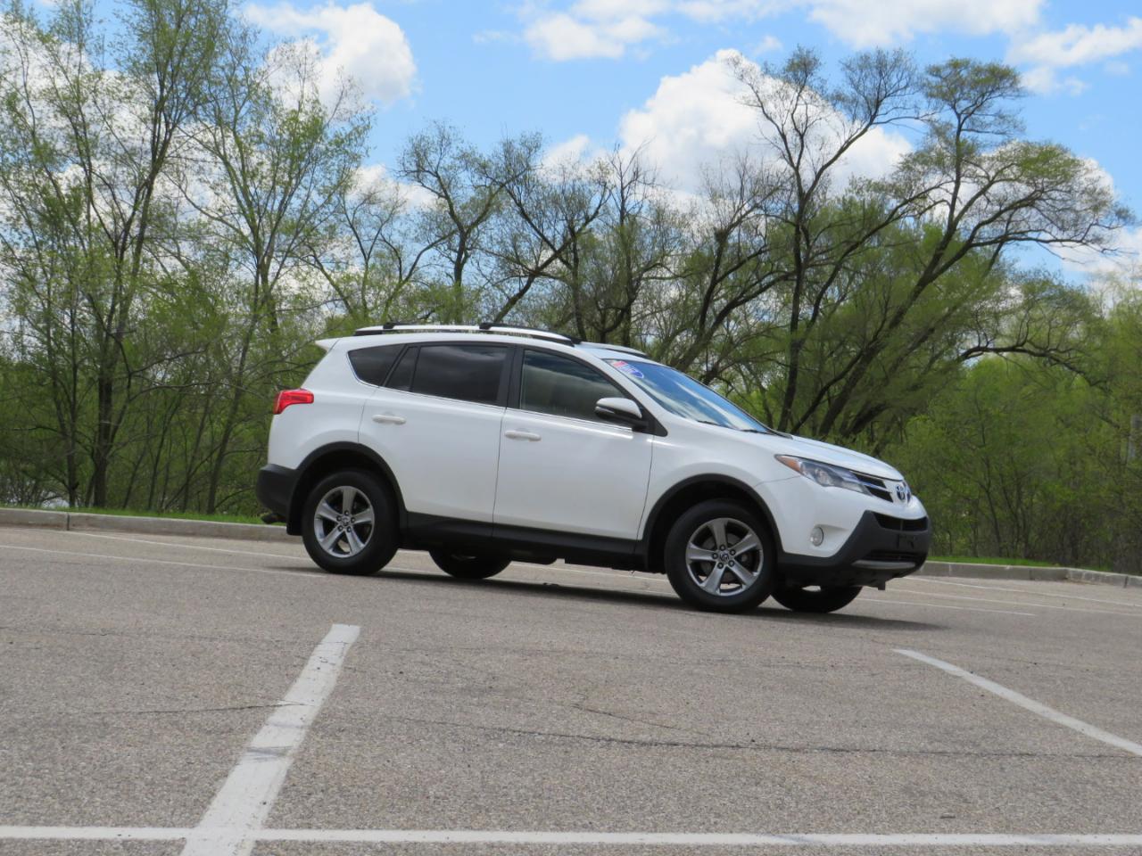Toyota RAV4 XLE AWD 2015