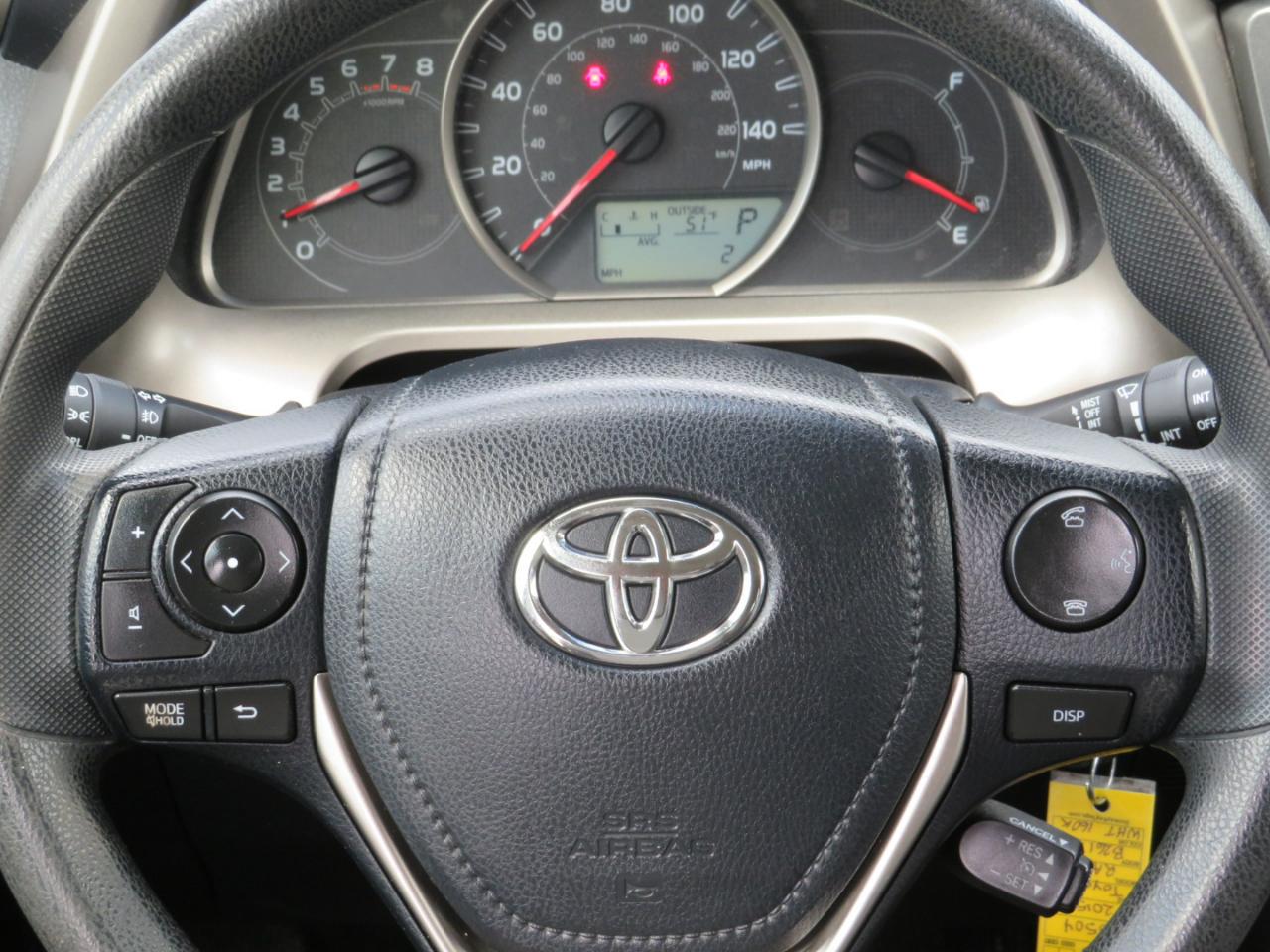 Toyota RAV4 XLE AWD 2015