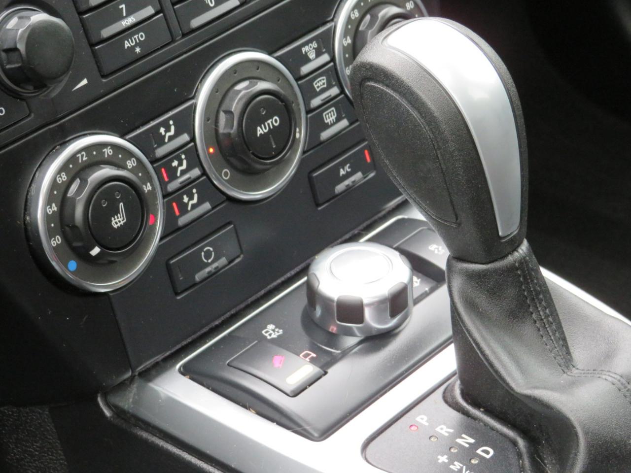 Land Rover LR2 HSE 2012