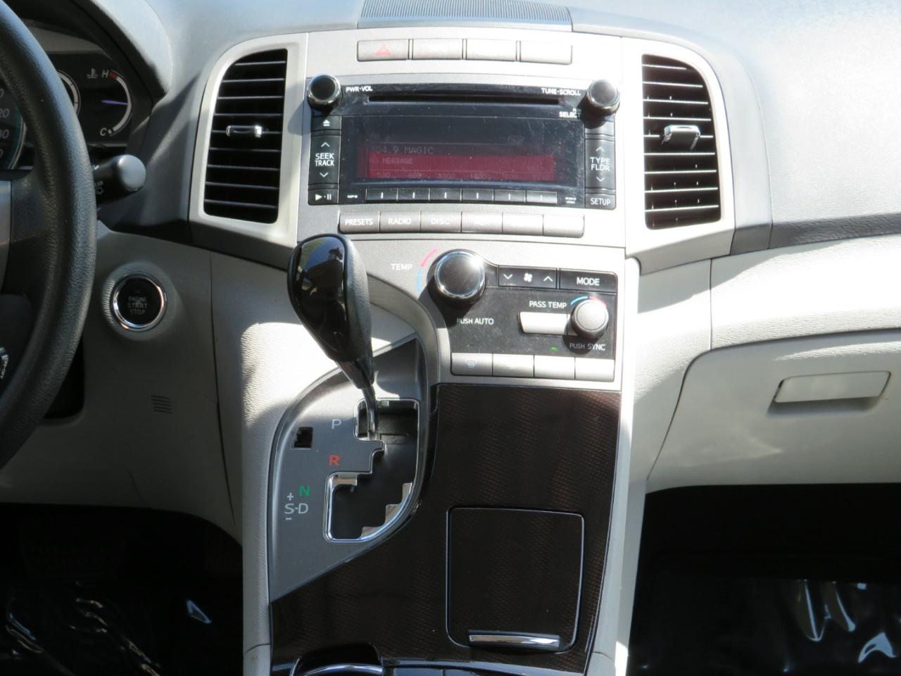 Toyota Venza AWD I4 2011