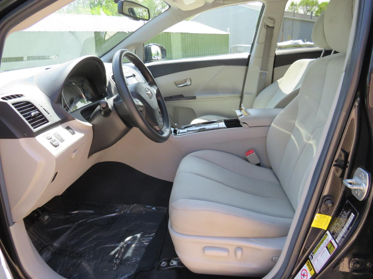 Toyota Venza AWD I4 2011
