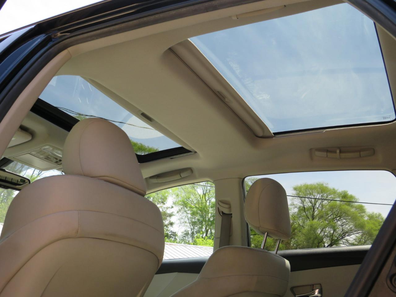 Toyota Venza AWD I4 2011