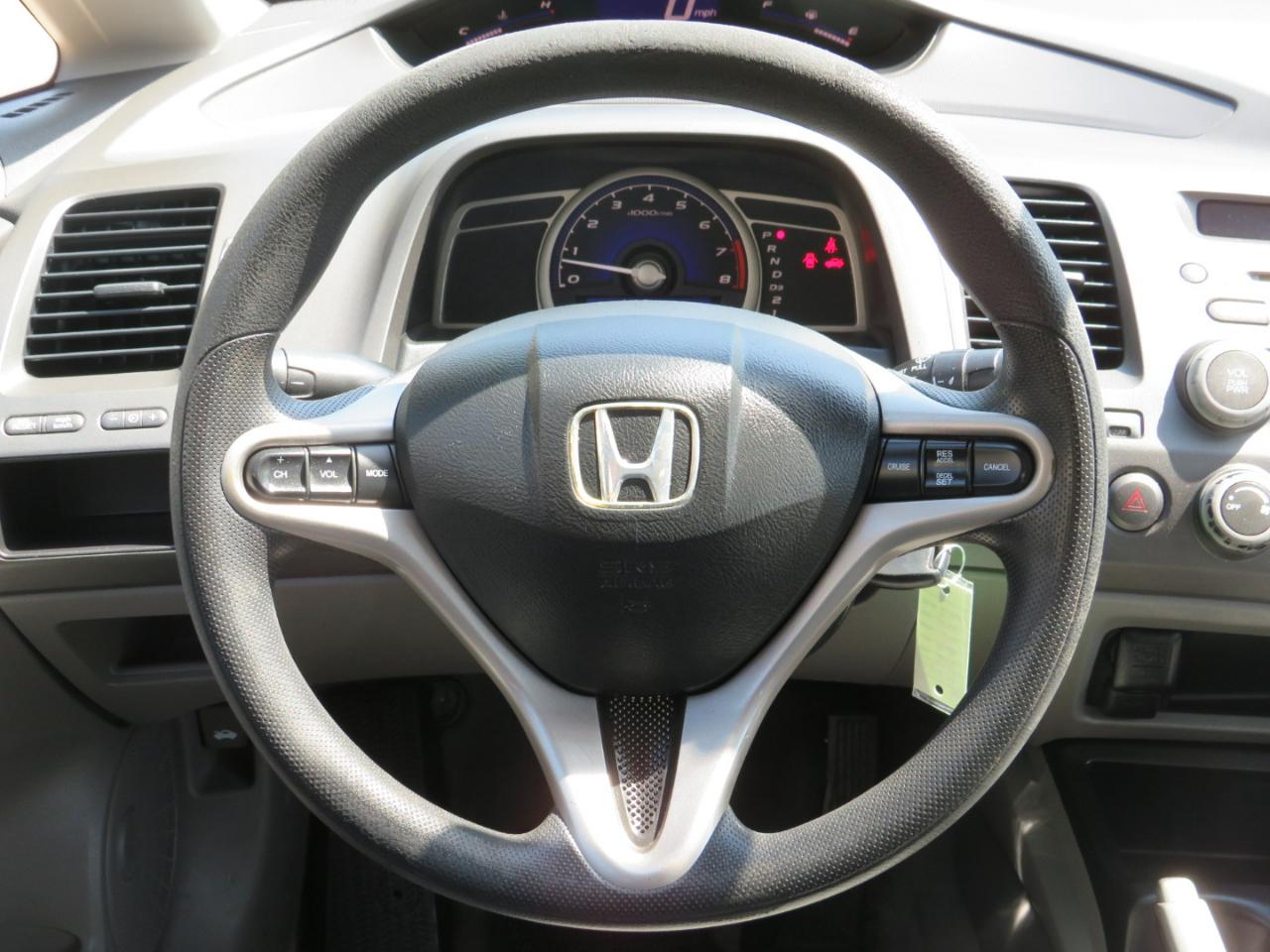 Honda Civic EX Sedan 5-Speed AT 2009