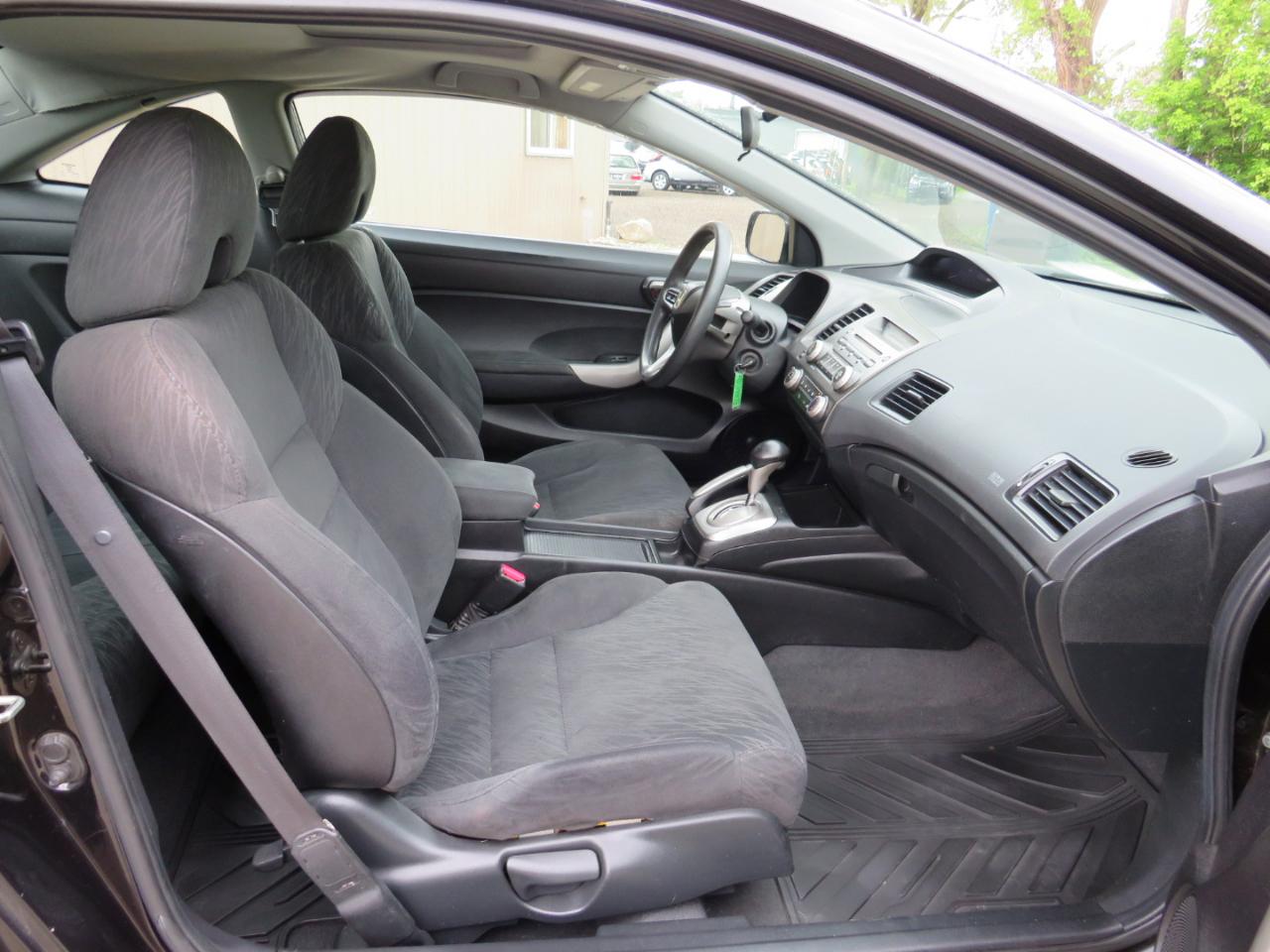 Honda Civic EX Coupe 5-Speed AT 2008