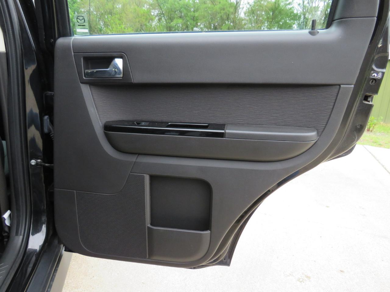 Mazda Tribute i Grand Touring FWD 2011