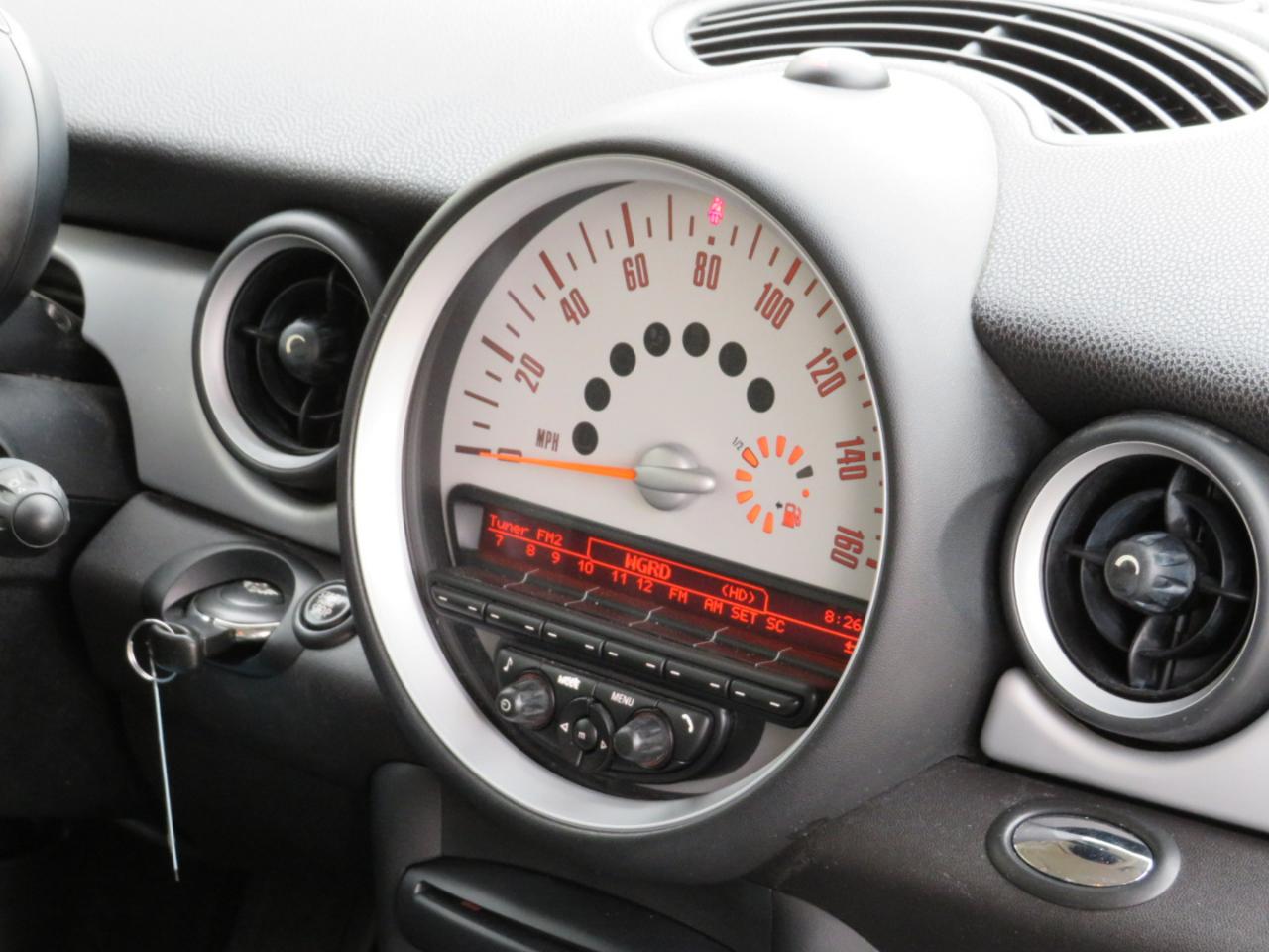 MINI Cooper Base 2D Hatchback 2013
