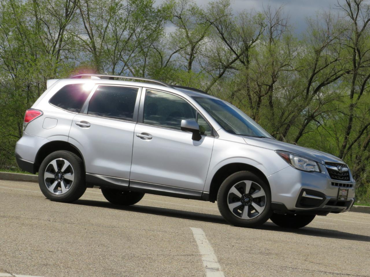 Subaru Forester 2.5i Premium PZEV CVT 2017