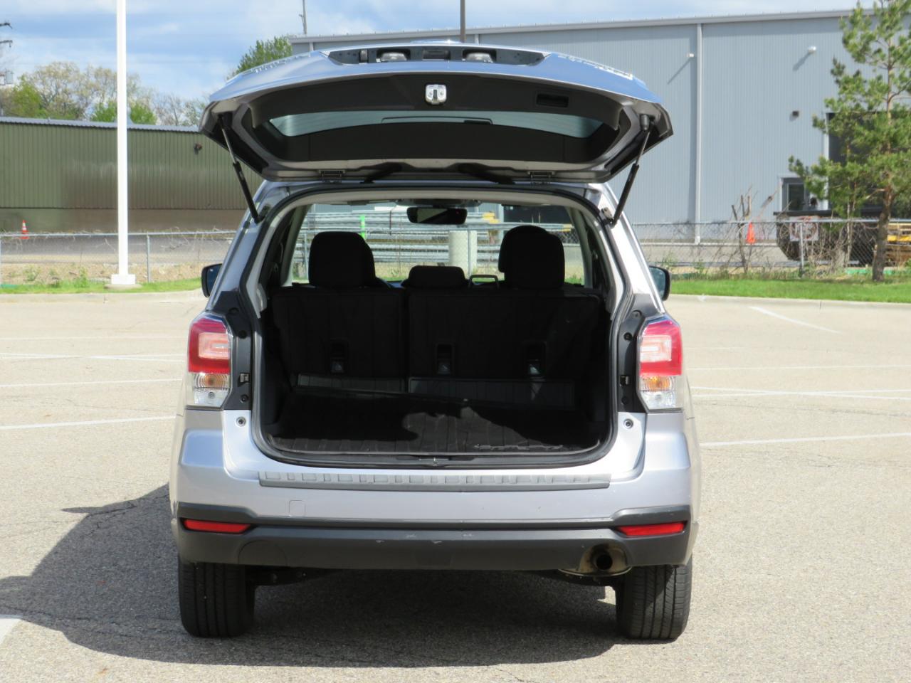 Subaru Forester 2.5i Premium PZEV CVT 2017