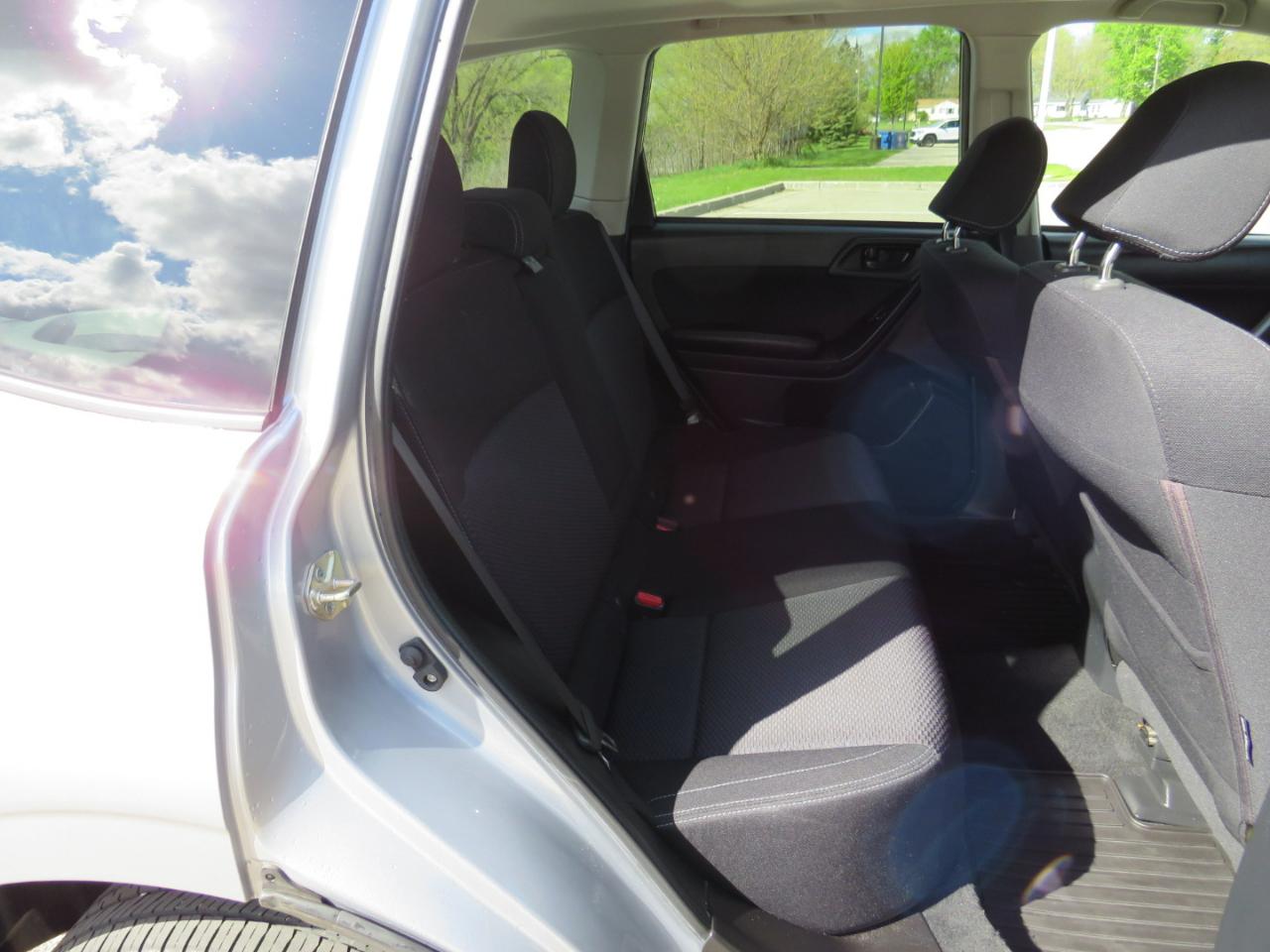 Subaru Forester 2.5i Premium PZEV CVT 2017