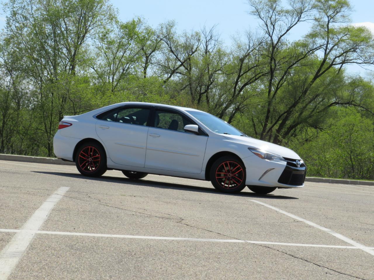 Toyota Camry XLE 2016