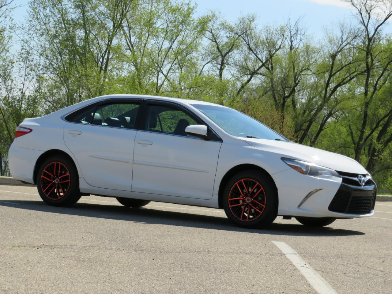 Toyota Camry XLE 2016