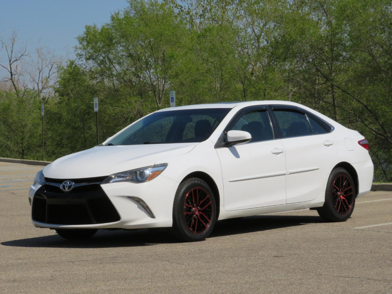 Toyota Camry XLE 2016