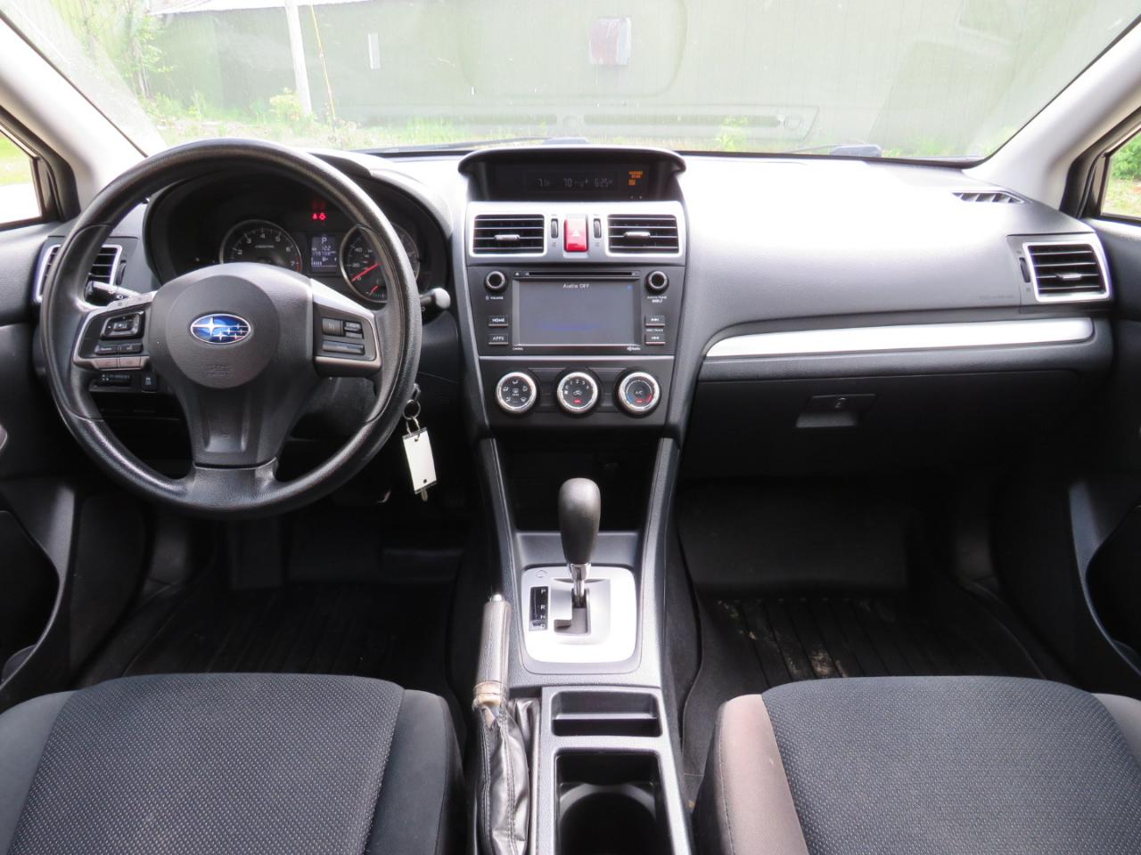 Subaru Impreza 2.0i Premium PZEV 5-Door 2016
