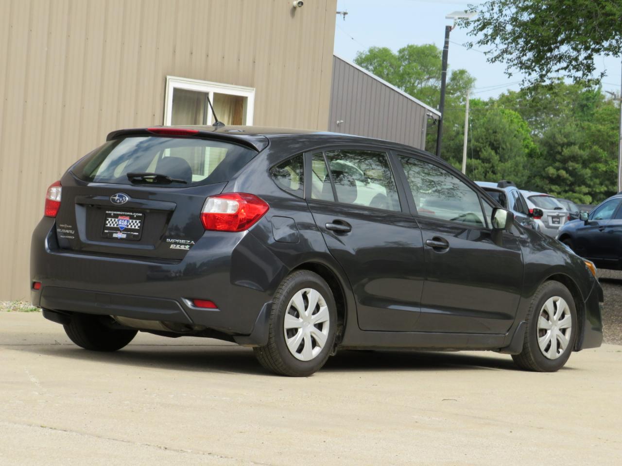 Subaru Impreza 2.0i Premium PZEV 5-Door 2016