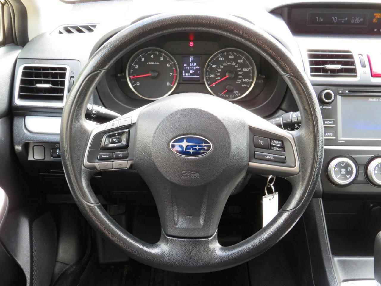 Subaru Impreza 2.0i Premium PZEV 5-Door 2016
