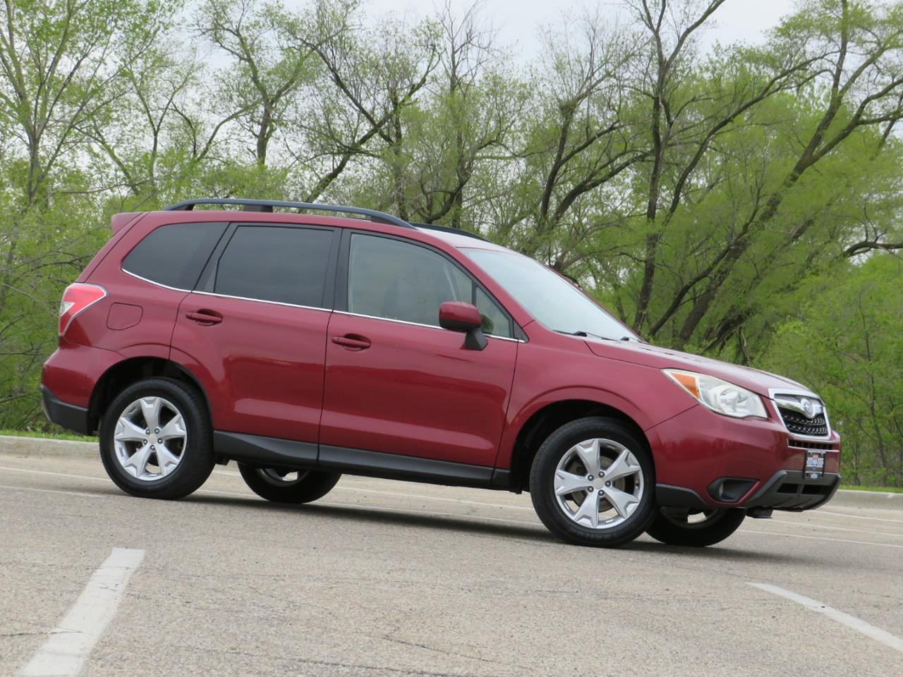 Subaru Forester 2.5i Limited 2014