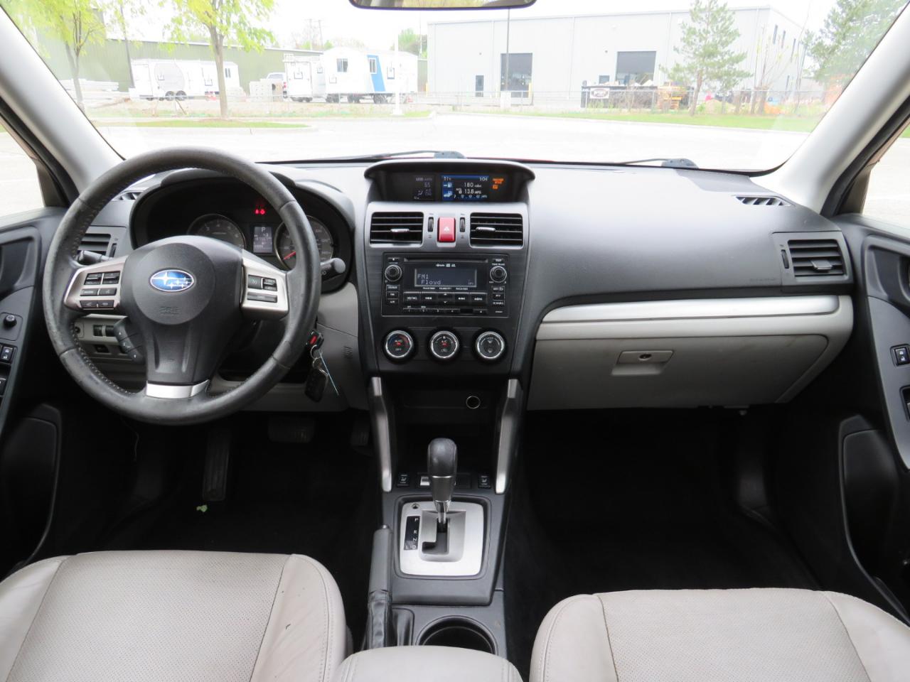 Subaru Forester 2.5i Limited 2014