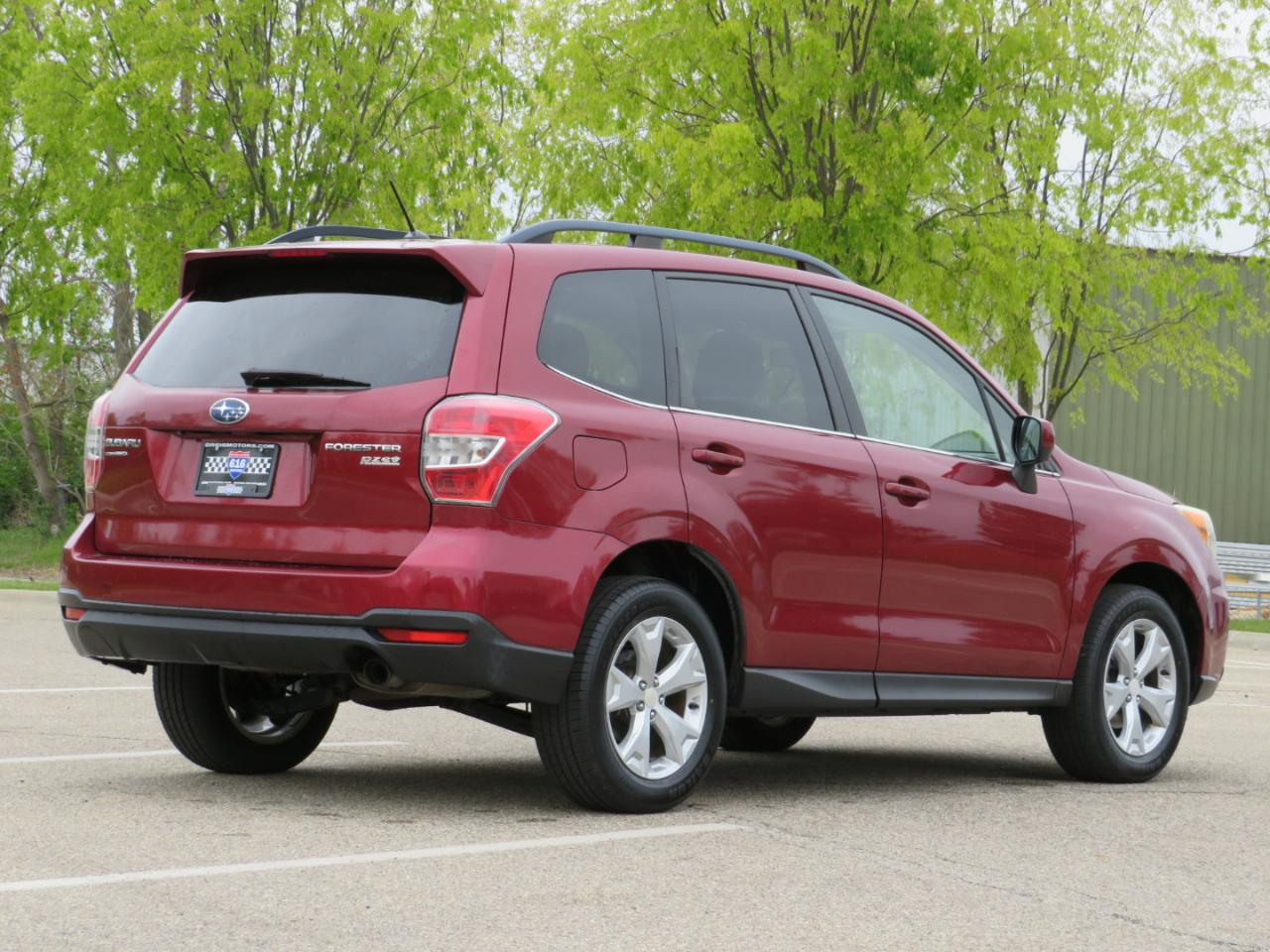 Subaru Forester 2.5i Limited 2014
