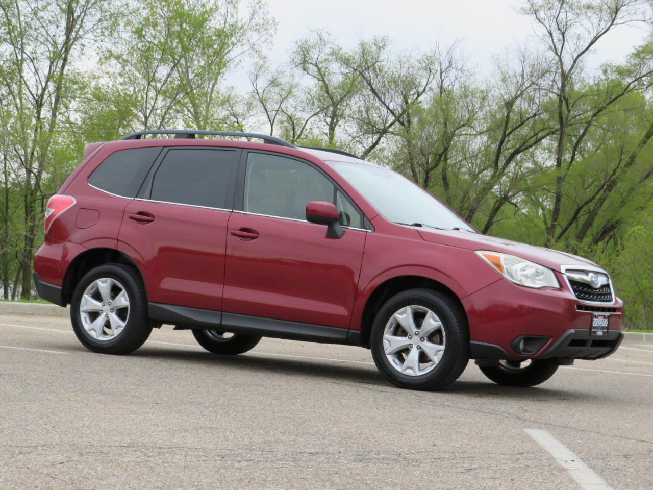 Subaru Forester 2.5i Limited 2014