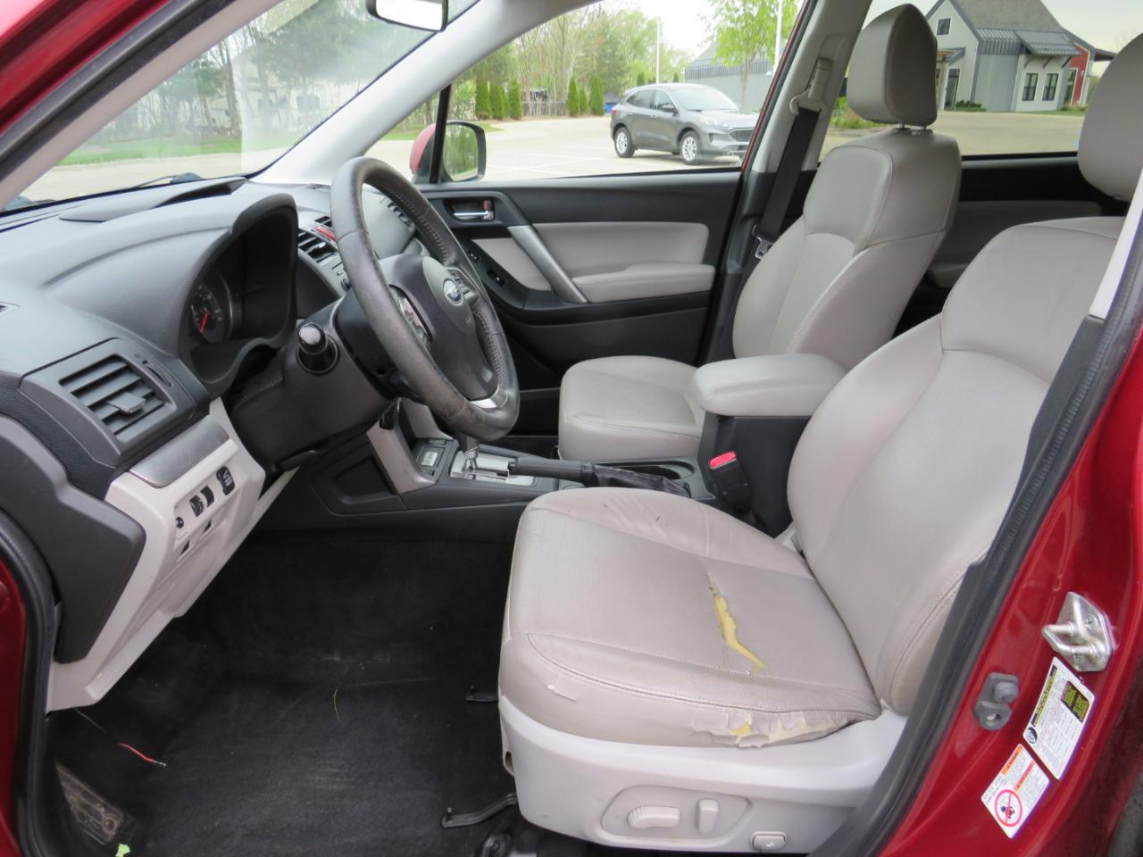 Subaru Forester 2.5i Limited 2014