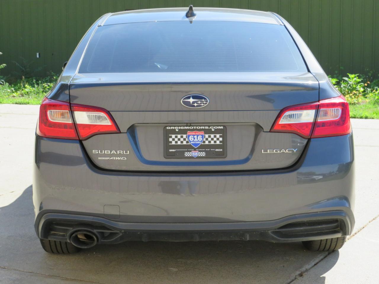 Subaru Legacy 2.5i Premium 2018