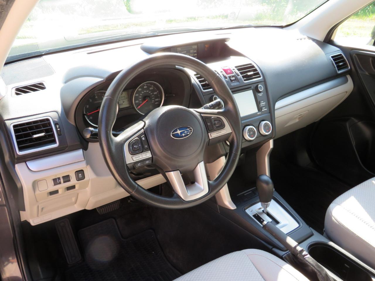 Subaru Forester Base 2018