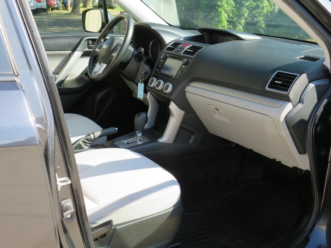 Subaru Forester Base 2018