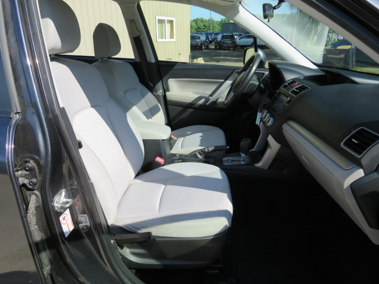 Subaru Forester Base 2018