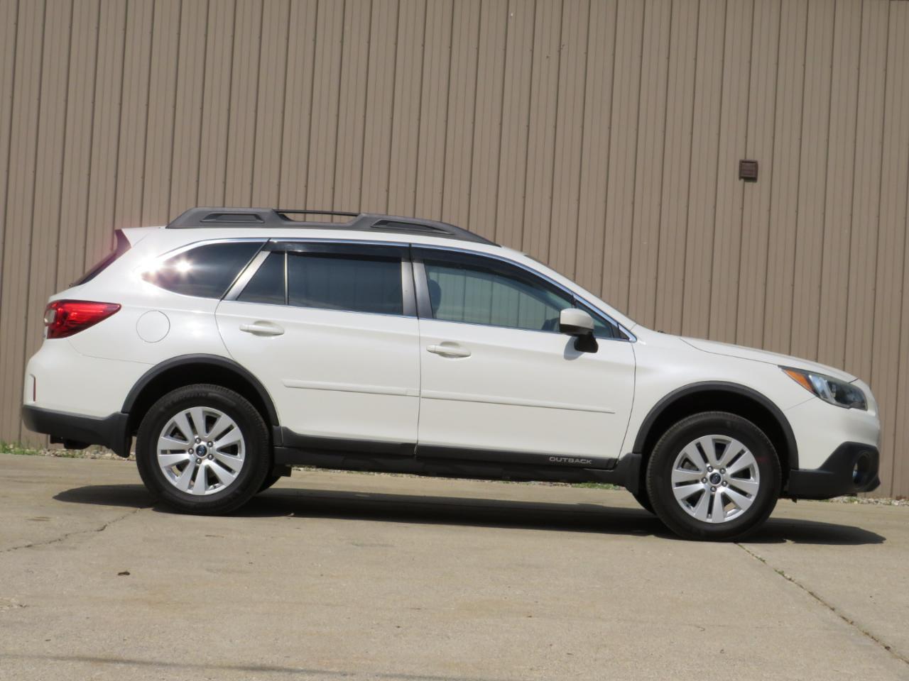 Subaru Outback 2.5i Premium 2015