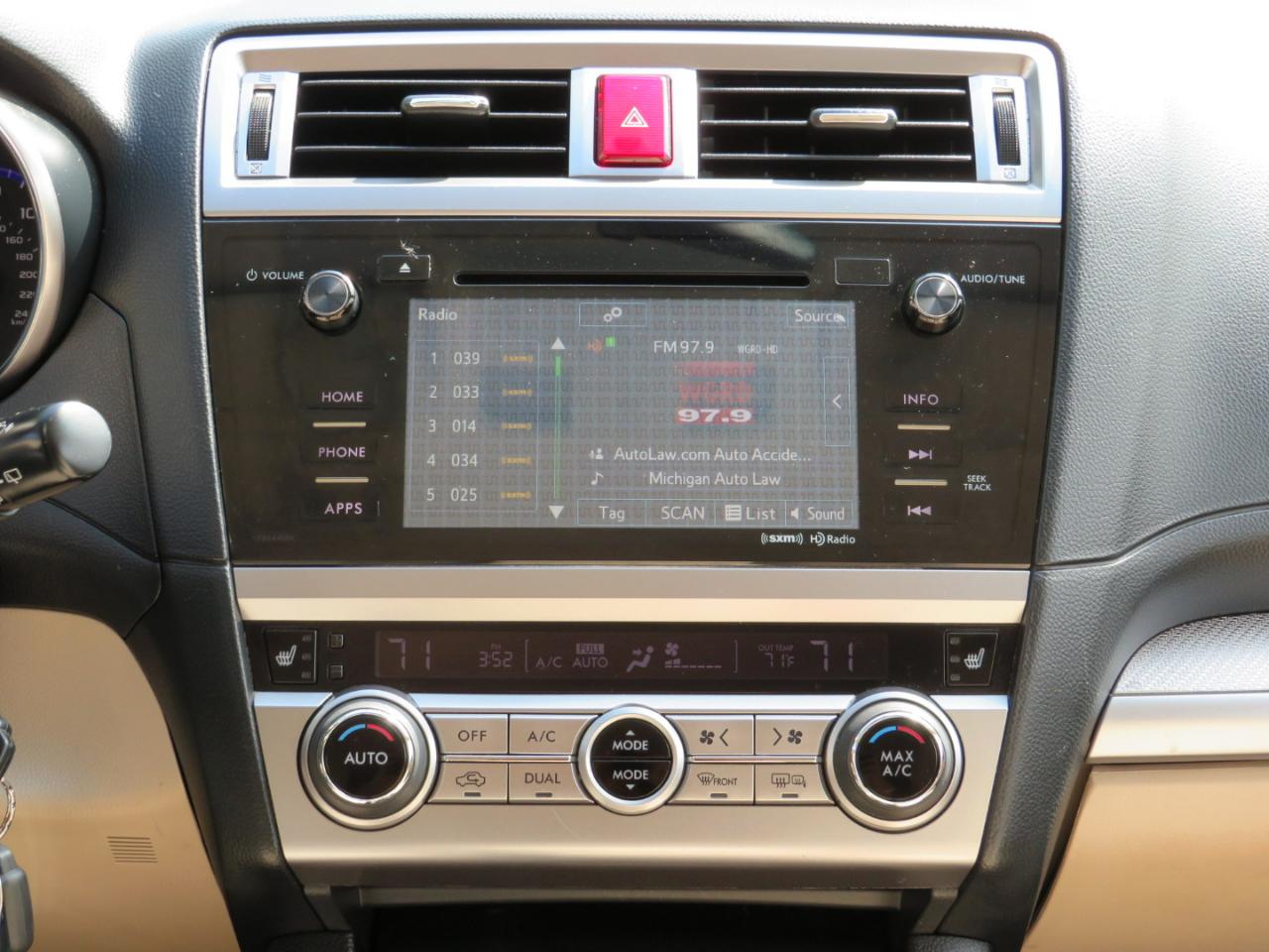 Subaru Outback 2.5i Premium 2015
