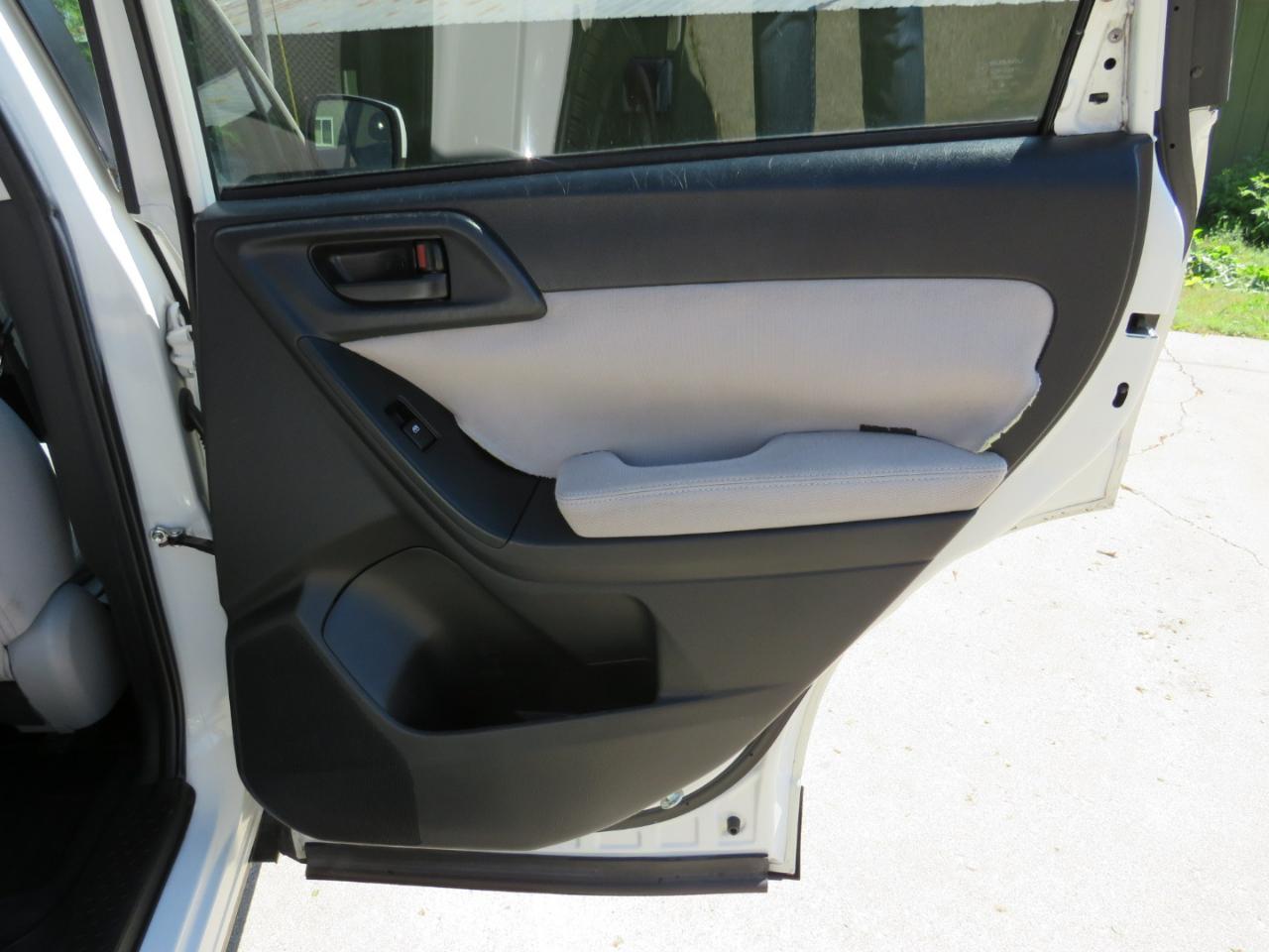 Subaru Forester 2.5i Premium 2015