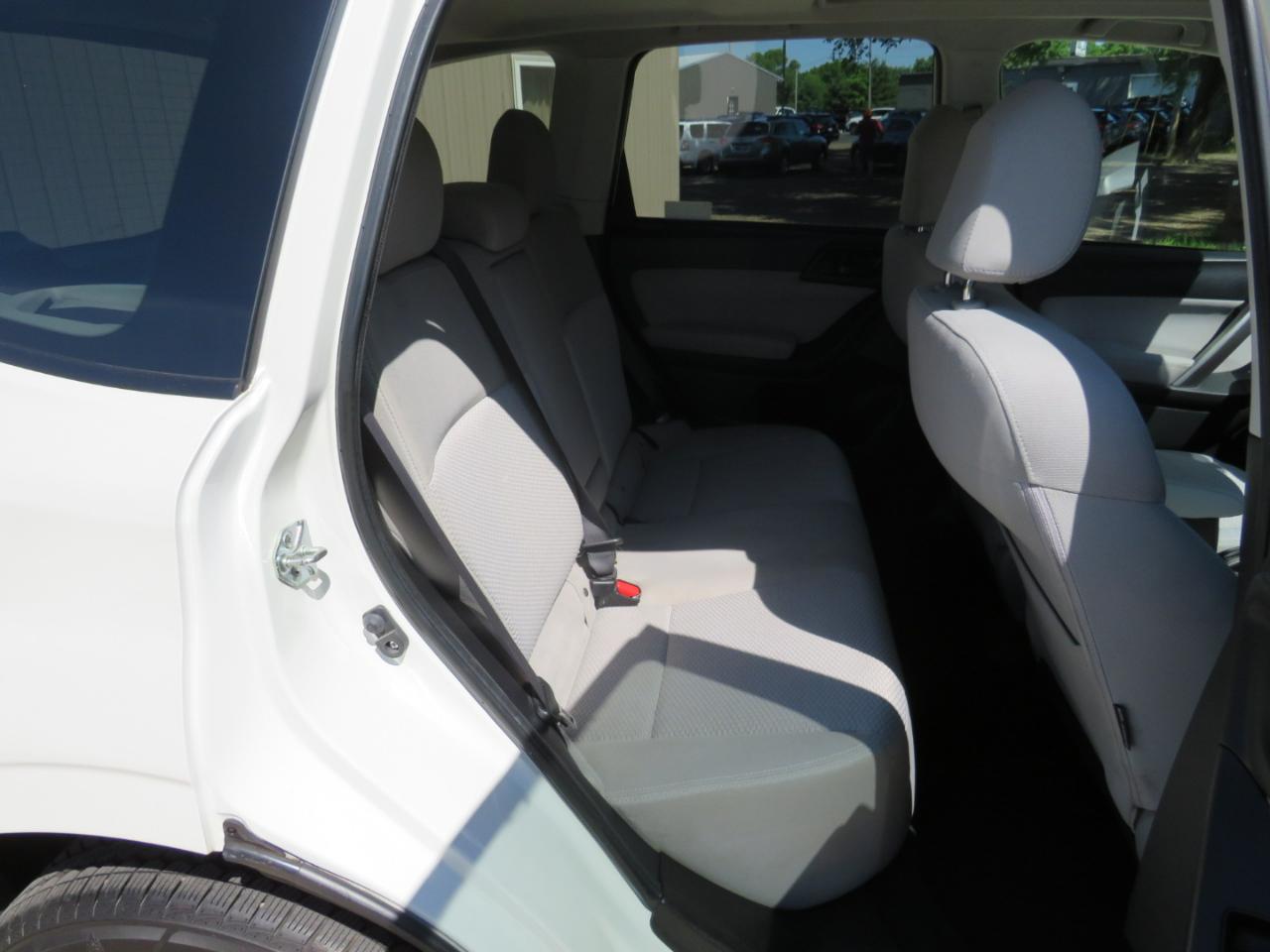 Subaru Forester 2.5i Premium 2015