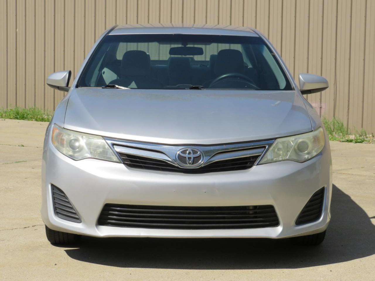 Toyota Camry LE 2012
